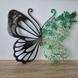 Papillon vert et noir