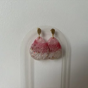 boucles d'oreilles goutte rose et blanc 1