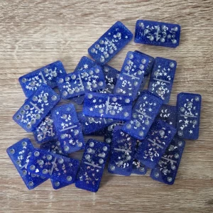 Dominos bleu nuit