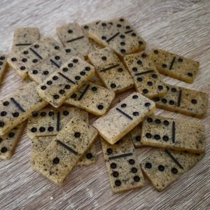 Dominos dorés