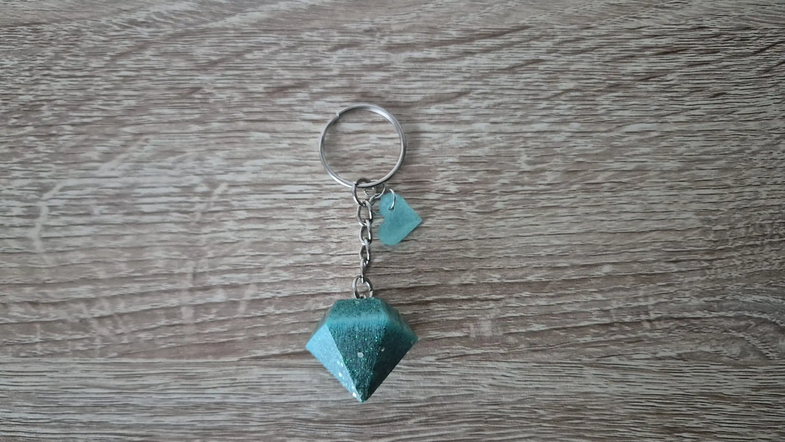 Porte clés diamant vert 1