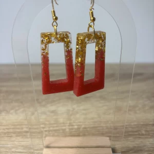 Boucles d’oreilles rectangle rouge et doré