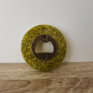 Décapsuleur rond jaune pailleté