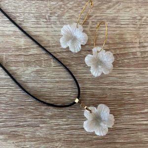 Parure fleur blanche