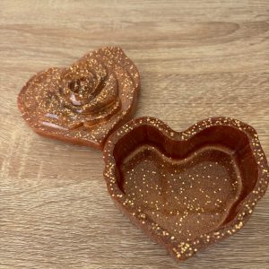 Boîte coeur marron