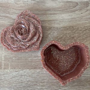 Boîte coeur vieux rose pailleté