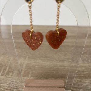 Boucles coeur pendant marron